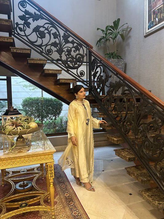 Ivory Elegance